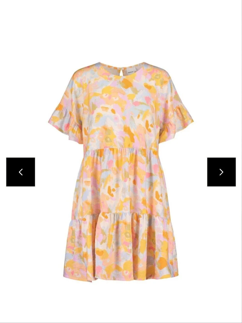 Metsola Tahiti Frill Dress featuring a Floral Design Size Large. Like New - Picture 1 of 8